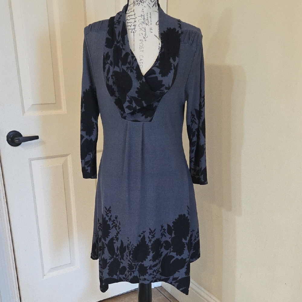 Reborn Asymmetrical Dress in Black and Gray